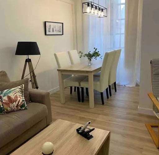 Luxury Apart, Centro